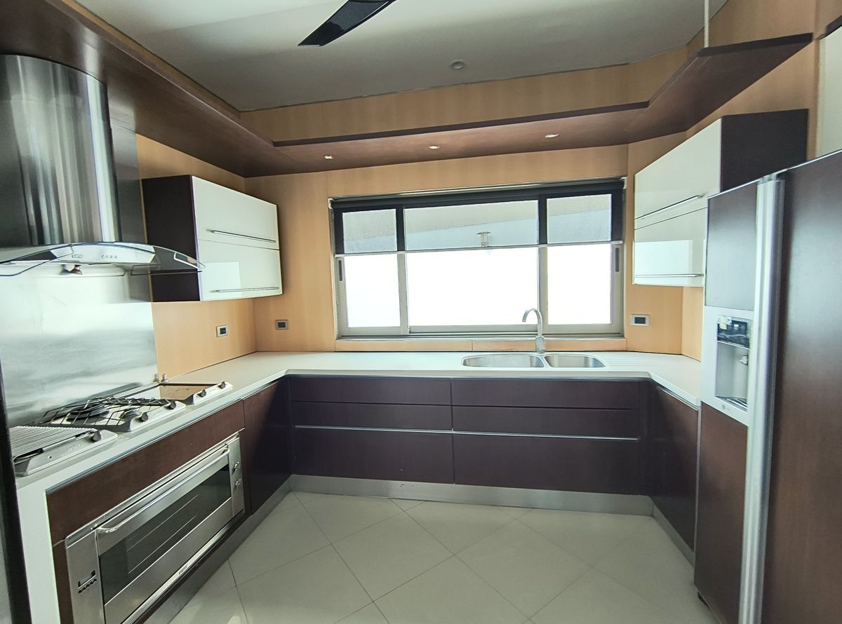 Amplia cocina equipada