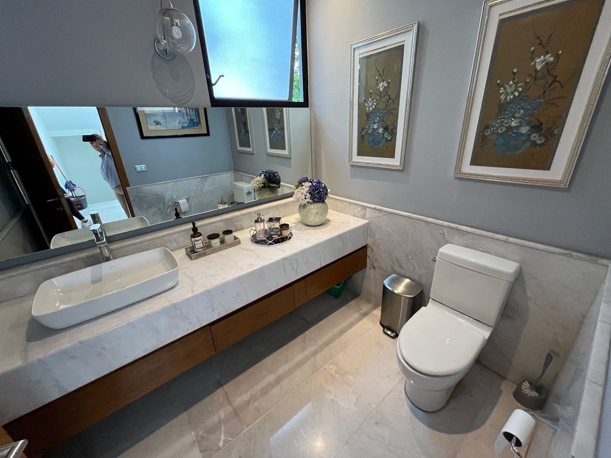24 de 32: baño completo