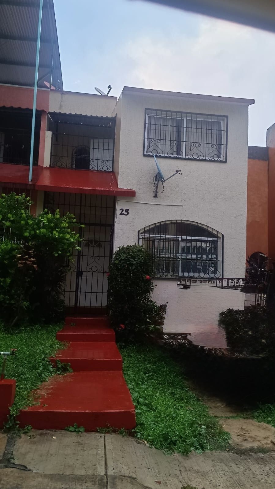 4 de 17