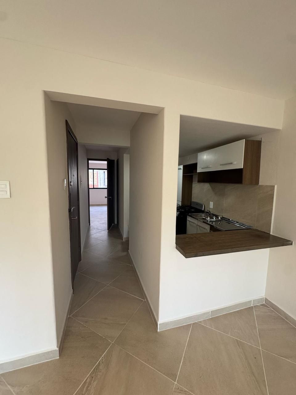 2 de 7: Entrada cocina