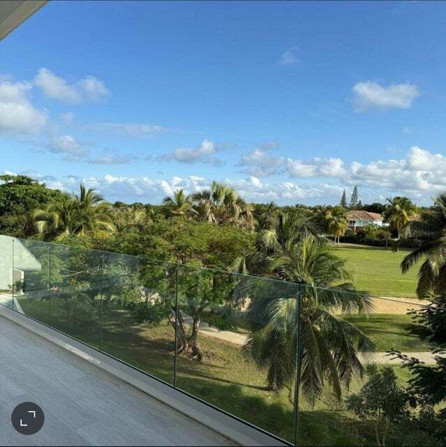 2 de 8