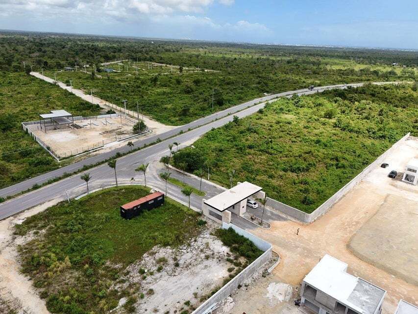 3 de 8