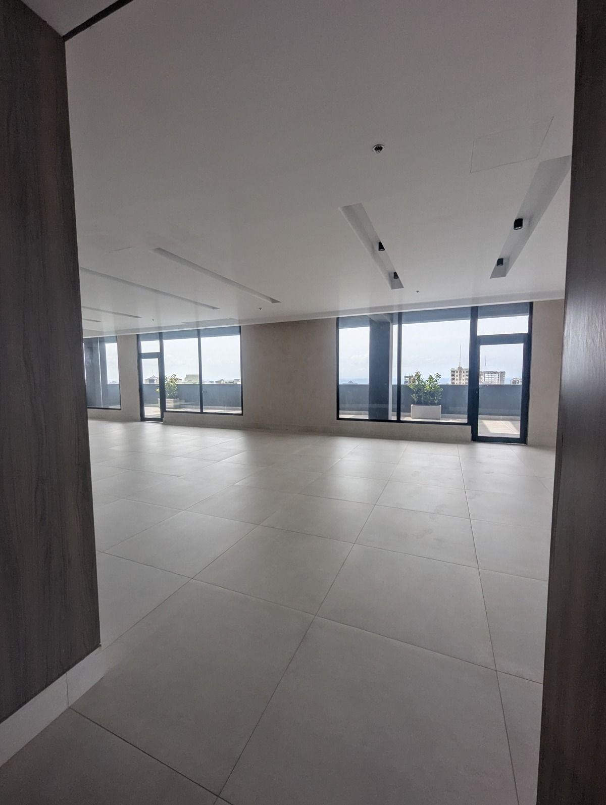 5 de 9: Salón para reuniones de la torre