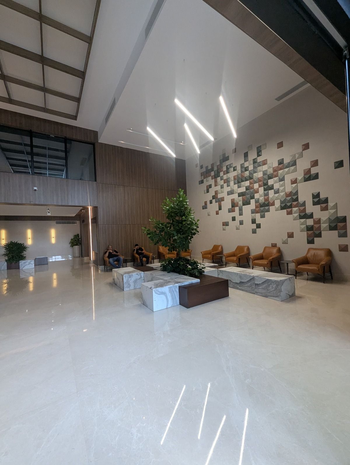 2 de 9: Lobby de la torre