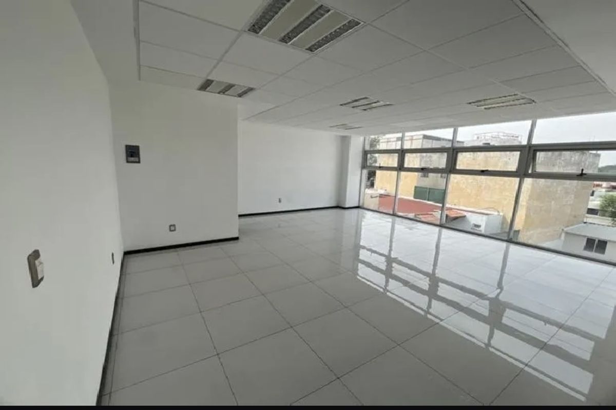 OPORTUNIDAD OFICINA O CONSULTORIO EN VENTA EN GUADALAJARA - foto 5
