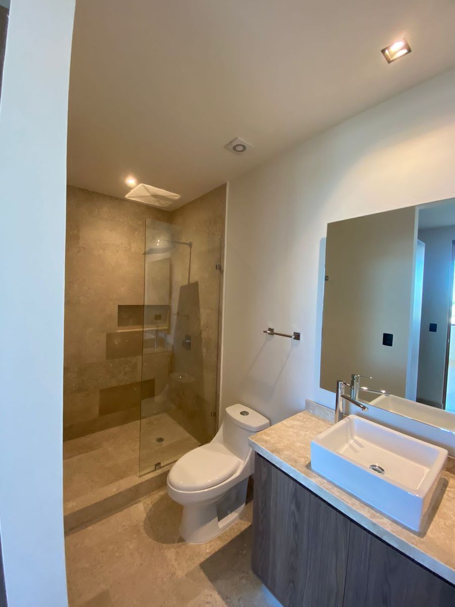 9 de 15: Baño completo