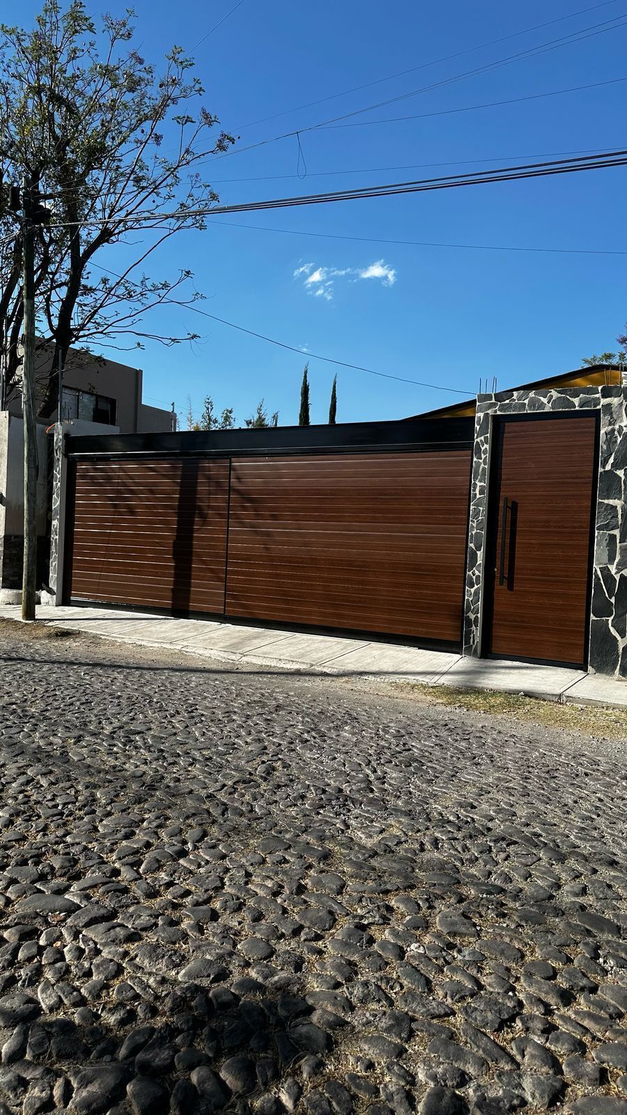 Venta de casa en Jurica, Queretaro - foto 2