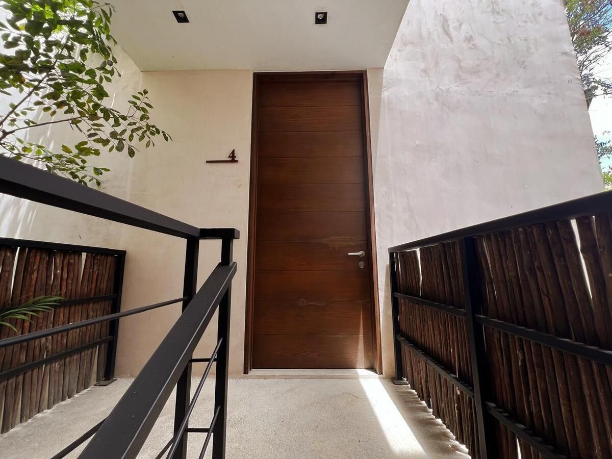 2 de 28: LOFT