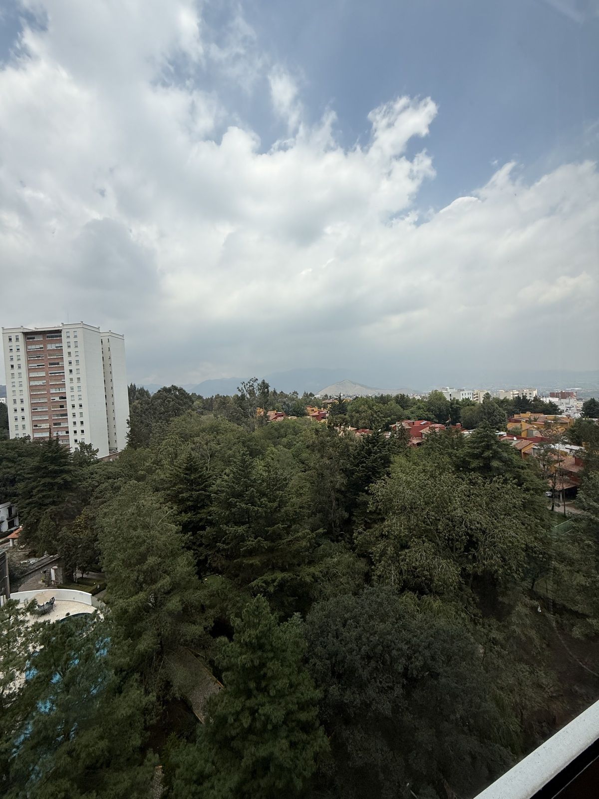 4 de 37