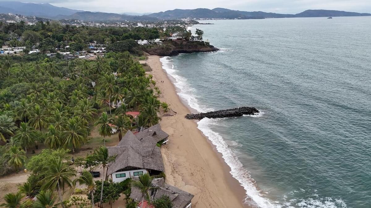 4 of 5: PLAYA MAS CERCANA