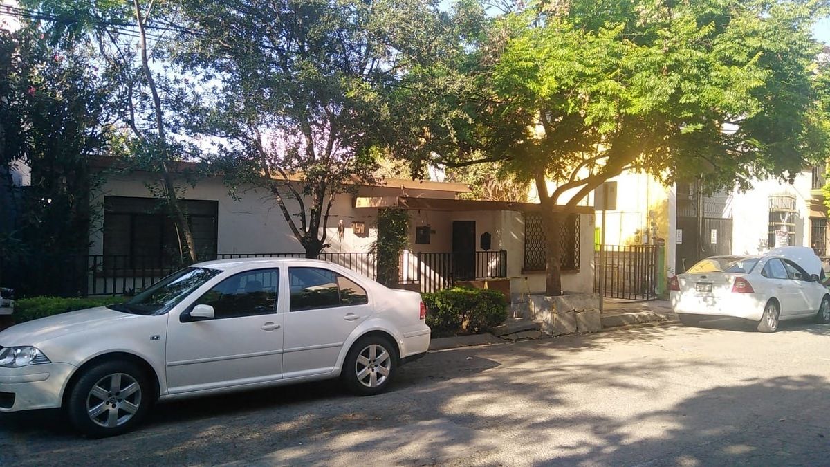 1 de 2