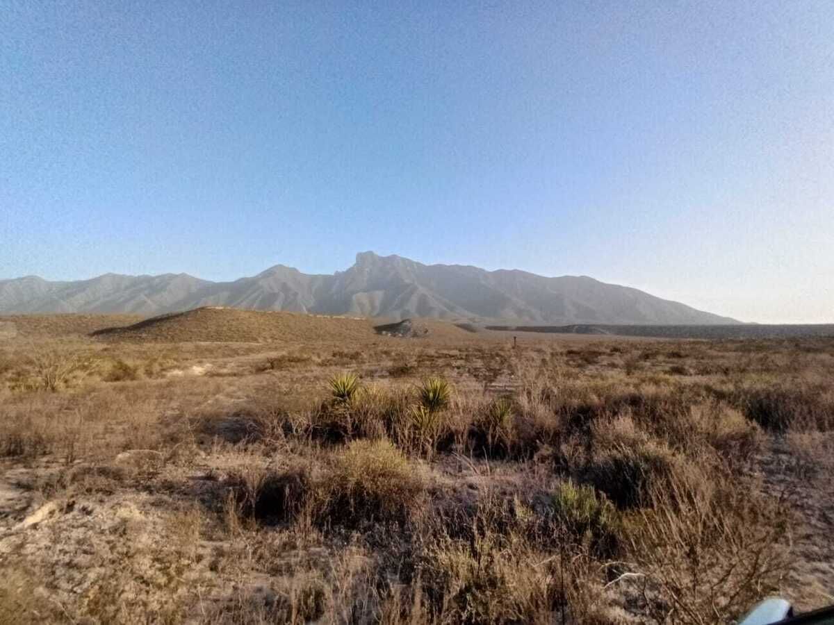 Magnífico Terreno industrial/Comercial en Icamole; García, N. L. - foto 4