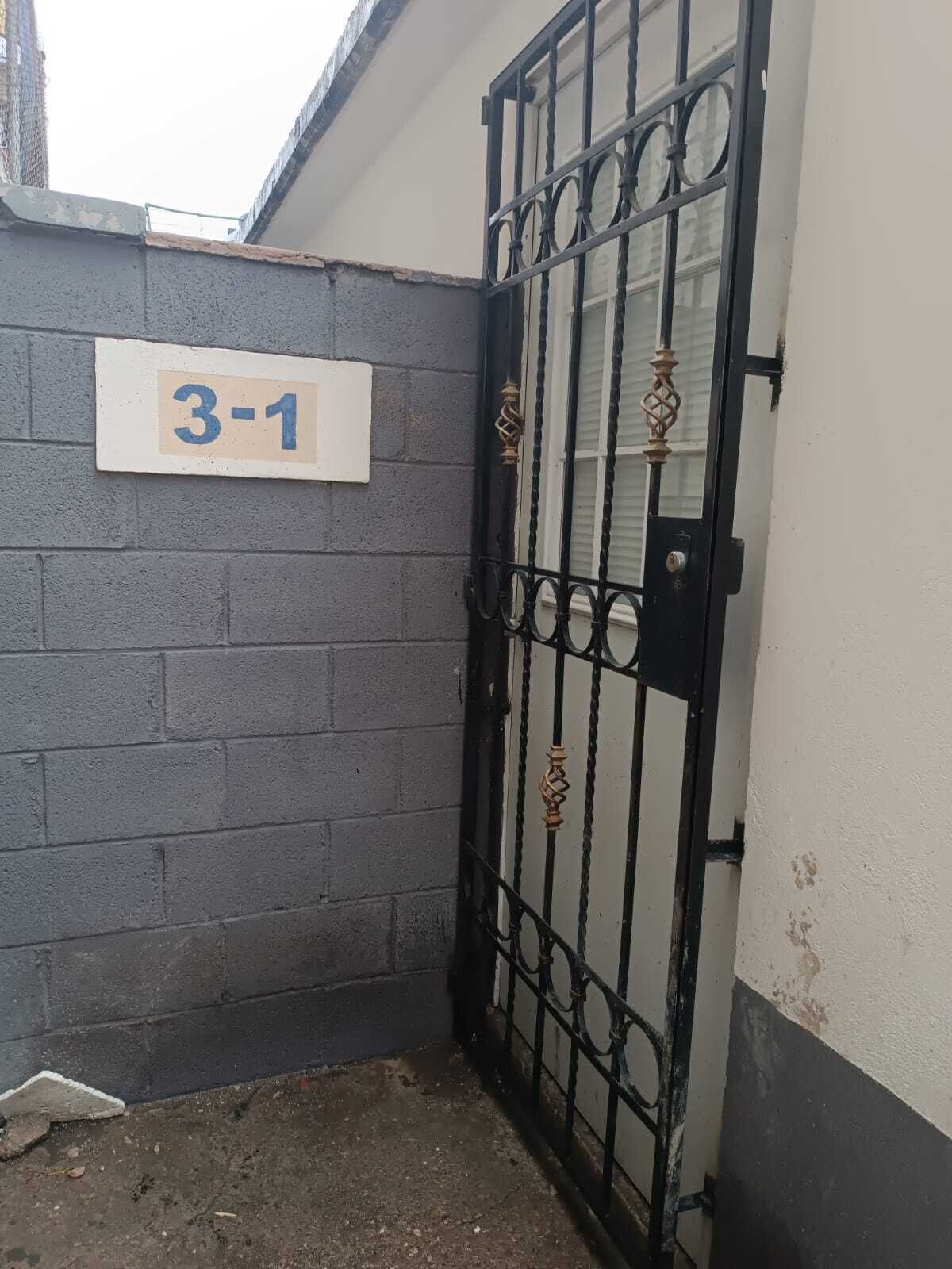 3 de 15
