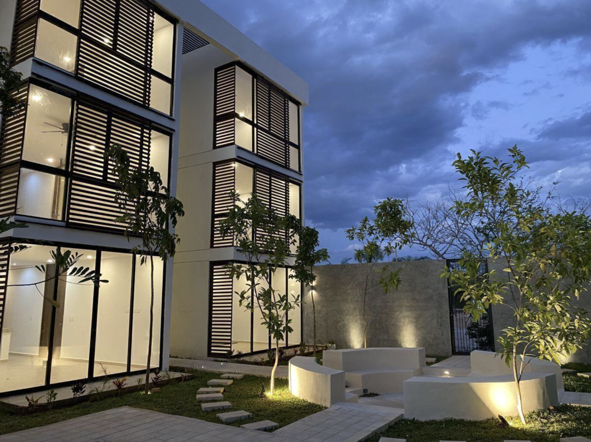 Departamento en renta en Merida, Zona de la Anahuac Mayab con Piscina