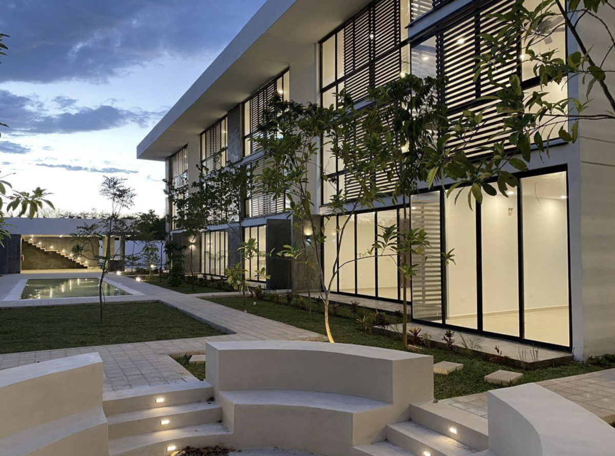 Departamento en renta en Merida, Zona de la Anahuac Mayab con Piscina