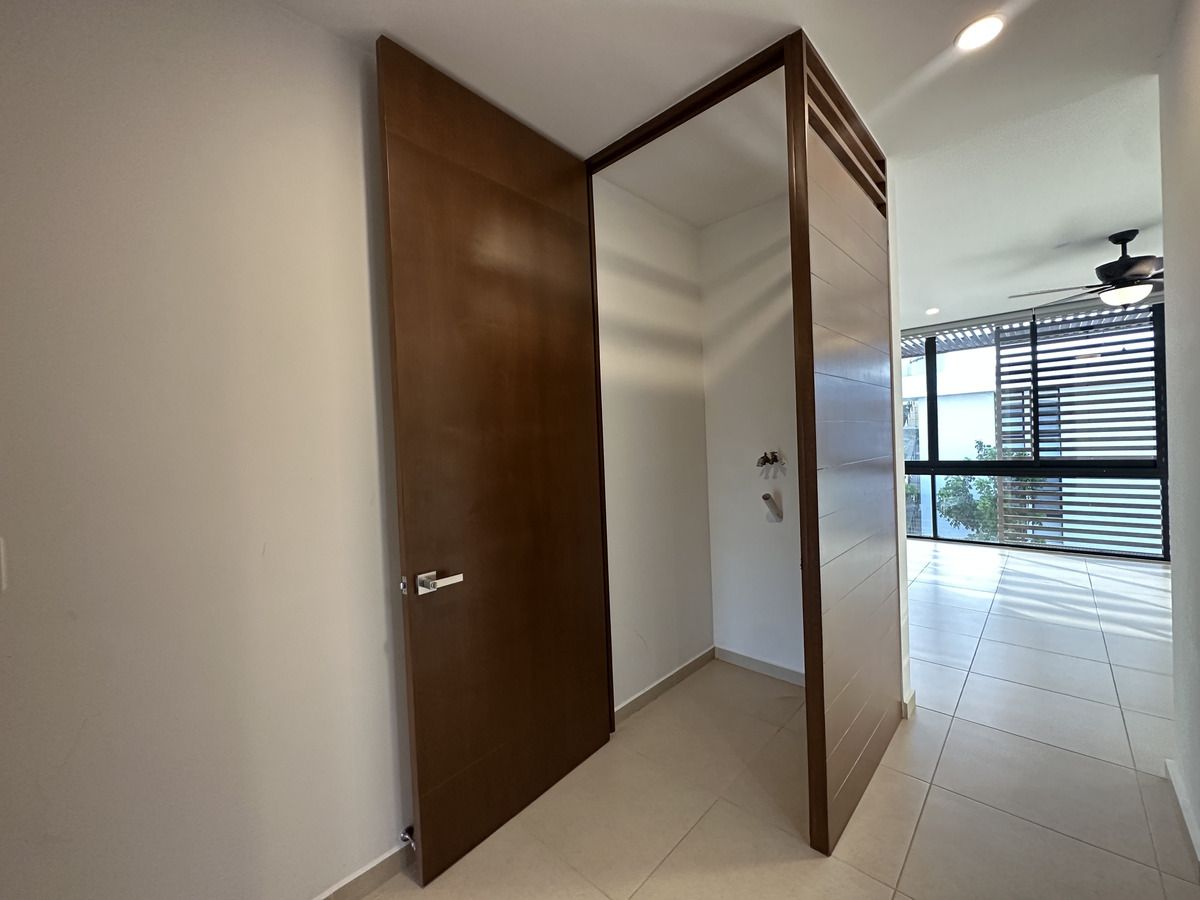 Departamento en renta en Merida, Zona de la Anahuac Mayab con Piscina