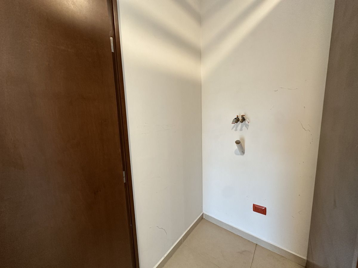 Departamento en renta en Merida, Zona de la Anahuac Mayab con Piscina