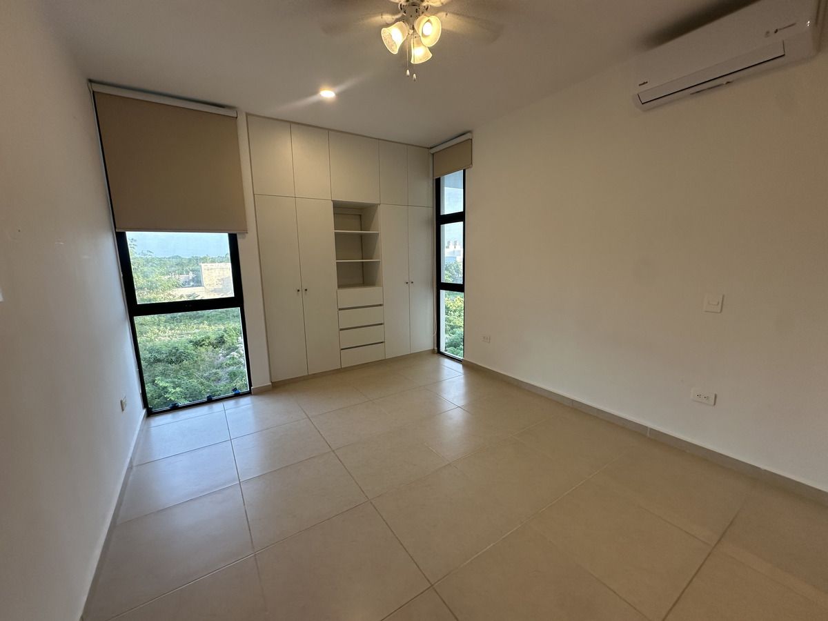 Departamento en renta en Merida, Zona de la Anahuac Mayab con Piscina
