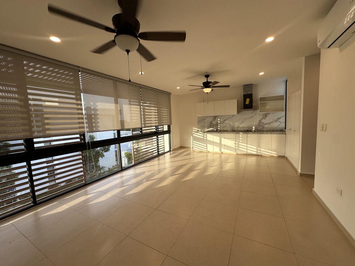 Departamento en renta en Merida, Zona de la Anahuac Mayab con Piscina