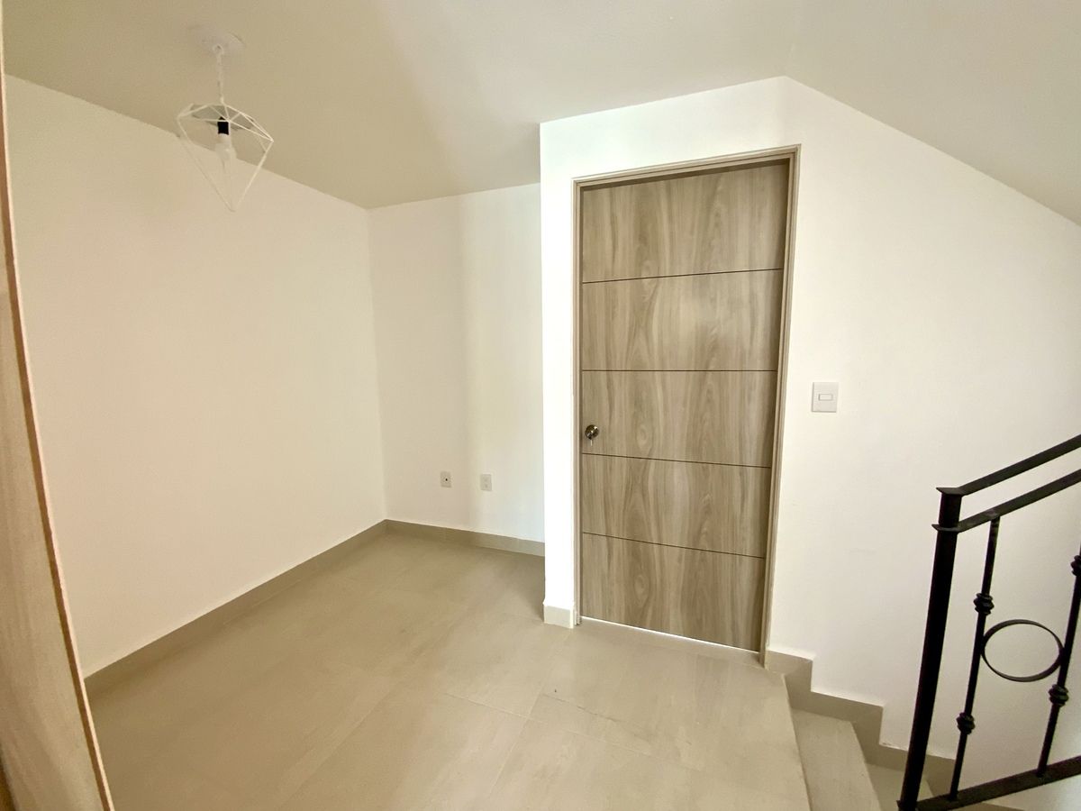 10 of 22: Area flex, idea, para oficina o estudio