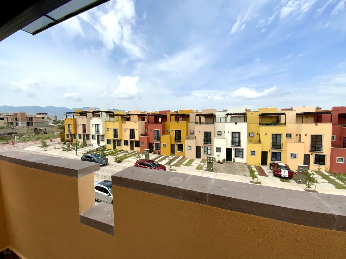 16 of 22: Vista desde roof garden