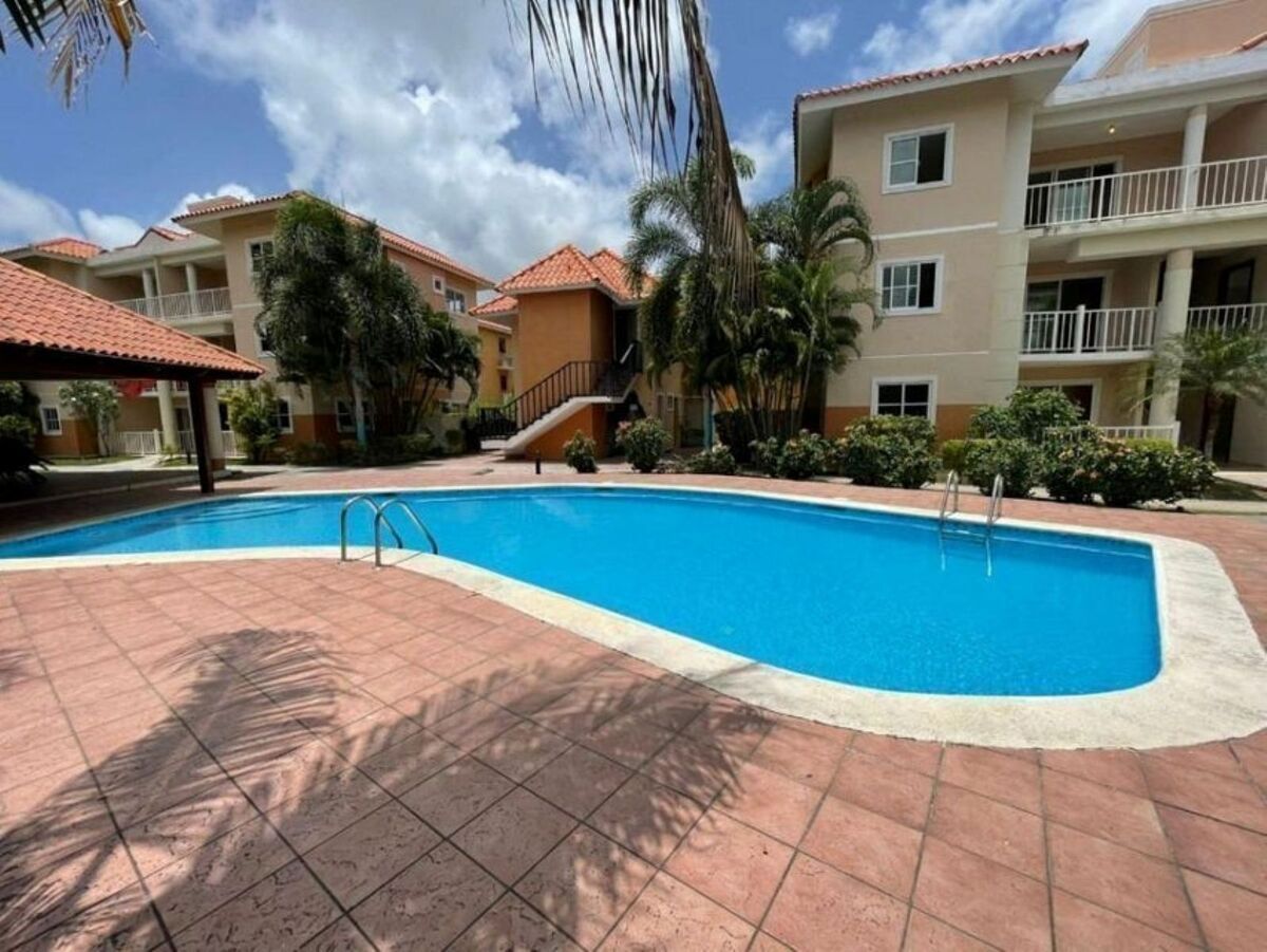 3 de 13: Piscina