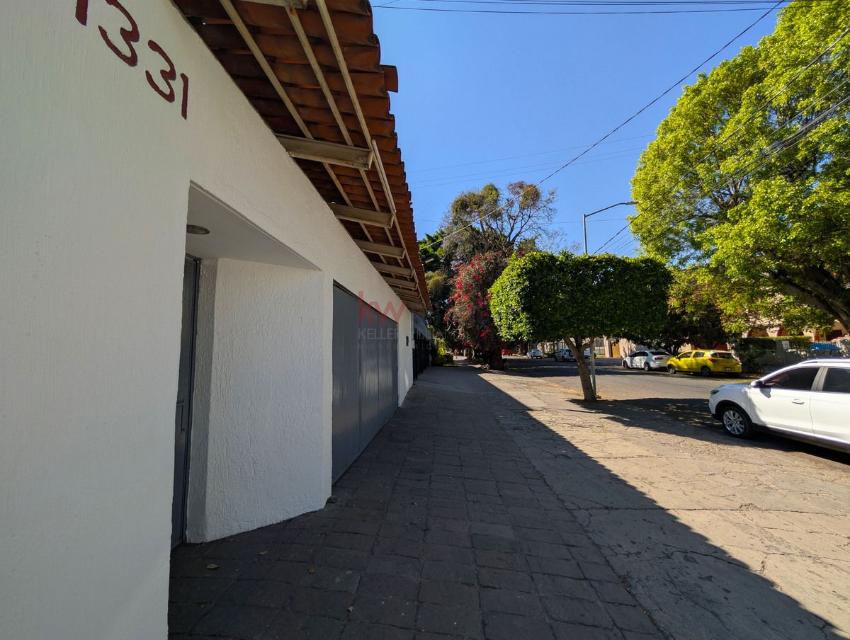 2 de 32