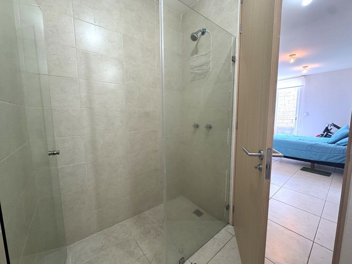 5 de 19: baño en suite