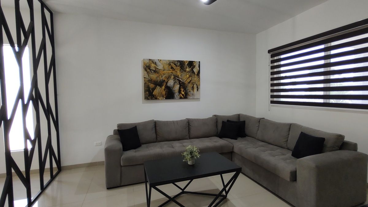 CASA EN VENTA EN PRIVADA EN CONKAL, CON PANELES SOLARES. INFONAVIT - foto 3