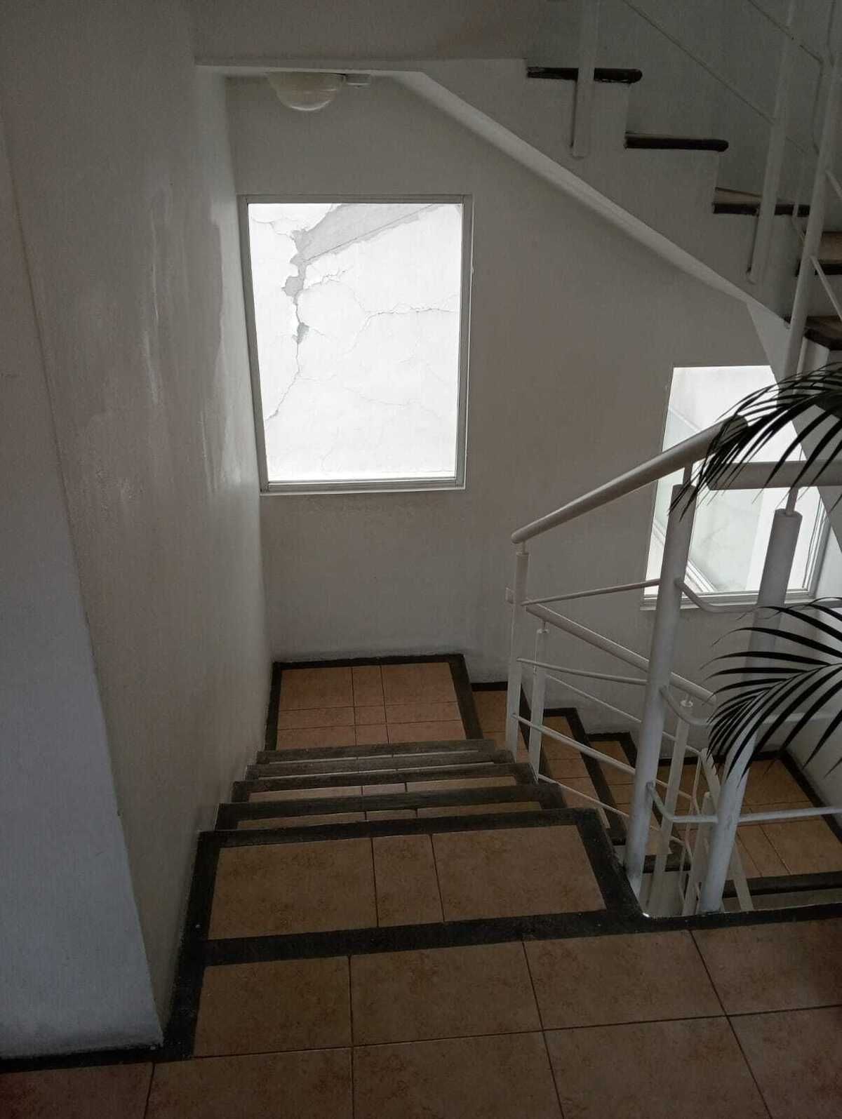 3 de 22: Escaleras