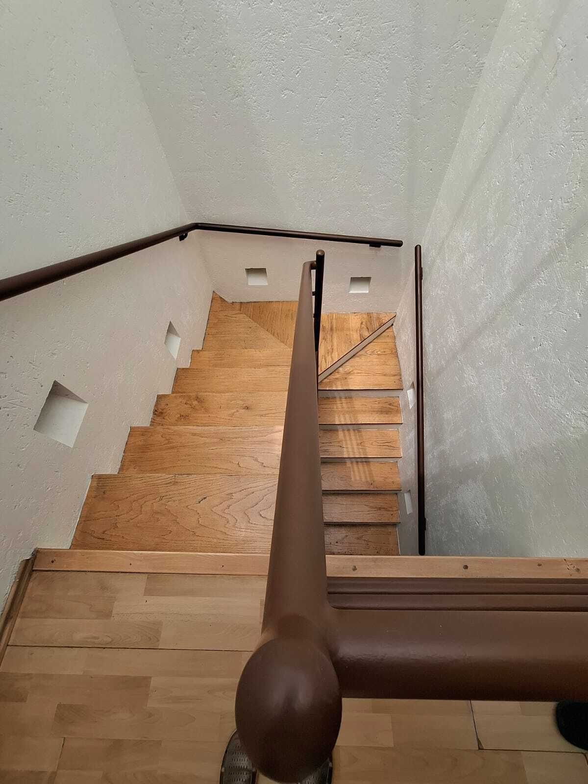 8 de 22: Escaleras