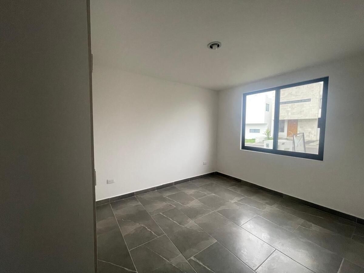 5 de 11: Habitación en planta baja