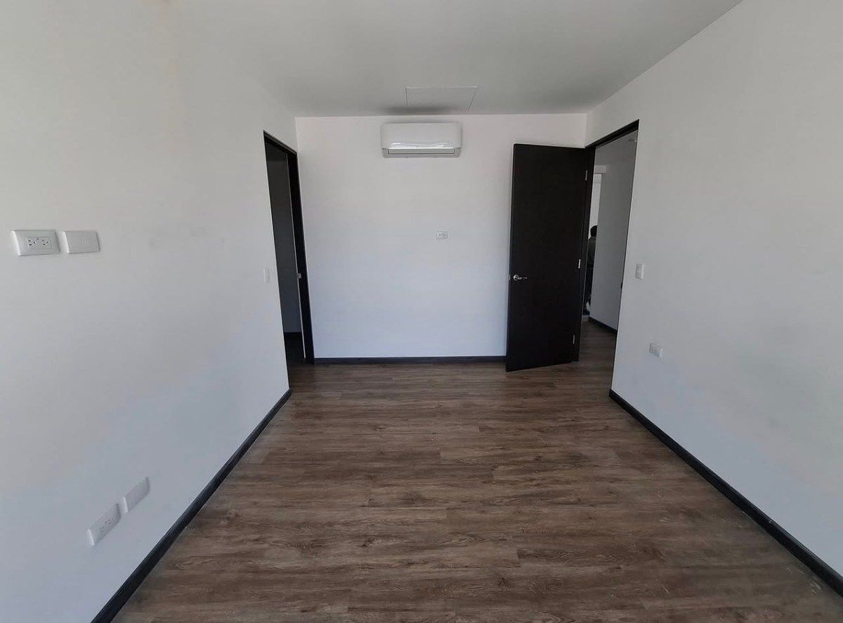 Apartment in Nuevo Centro Monterrey, Monterrey, photo 10 of 13