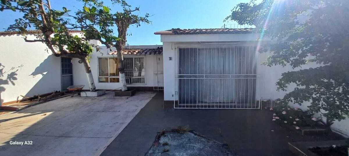 4 de 33