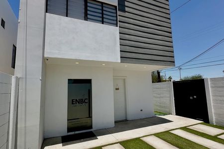 EB-TK9295