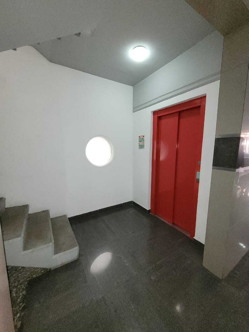 4 de 42