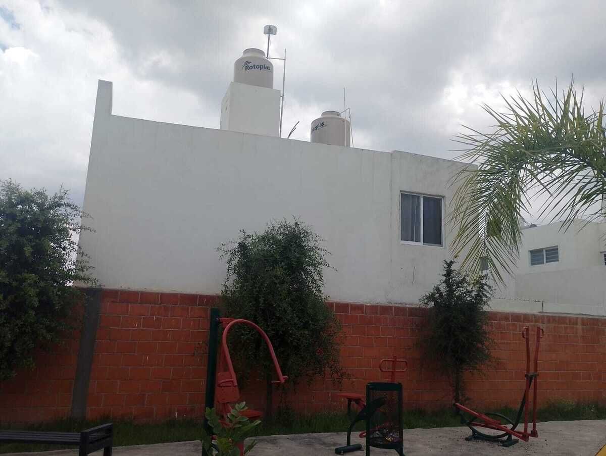 4 de 18
