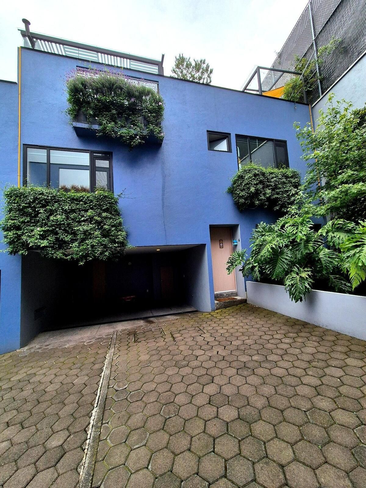 2 de 17: Fachada