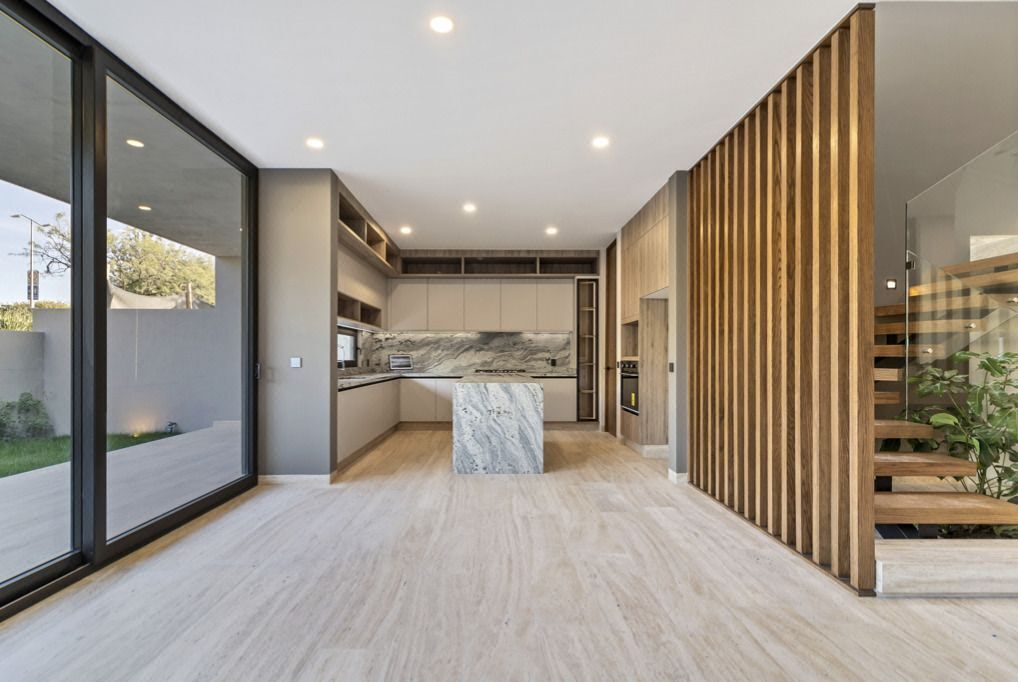 Venta de Residencia con Sistema Inteligente y Acabados Premium en Altozano