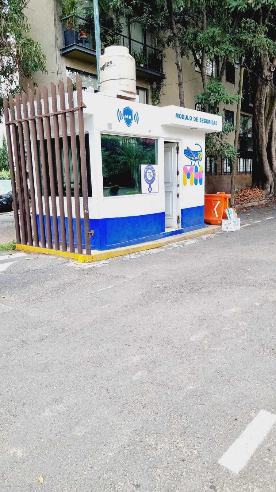 2 de 37: Módulo de seguridad cercano