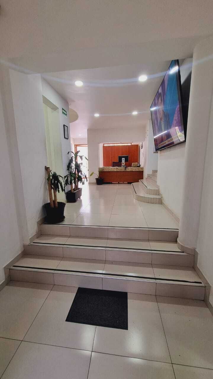 5 de 37: Recibidor y Recepción