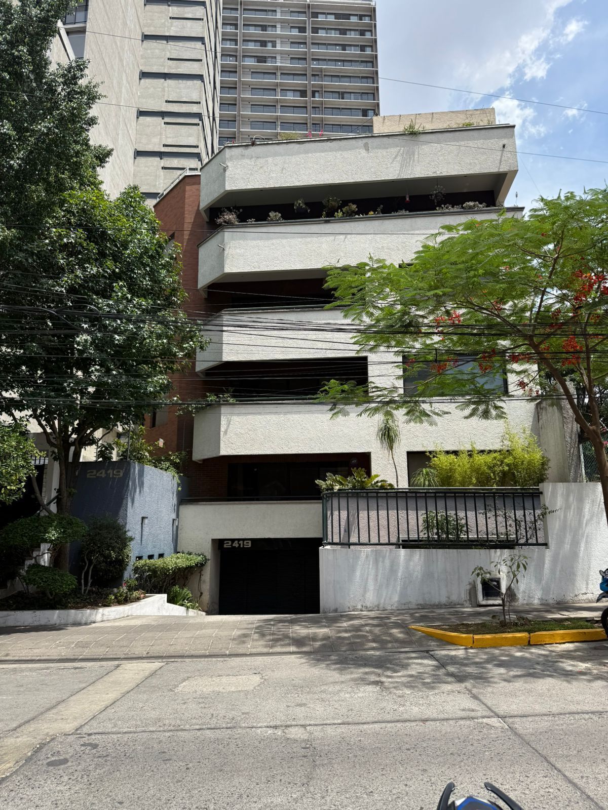 2 de 23