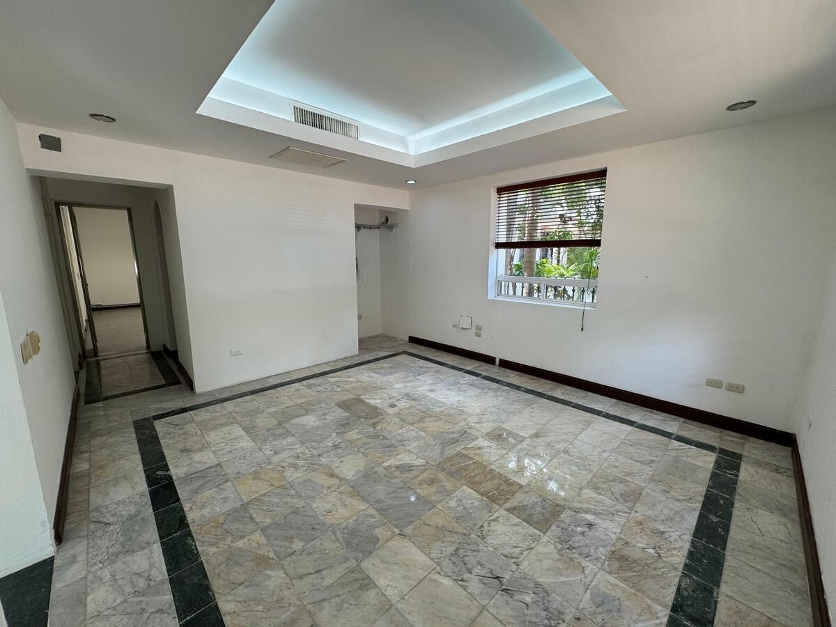 Casona Premium en Renta en Paseo de Montejo, Ideal para Oficinas o Negocio