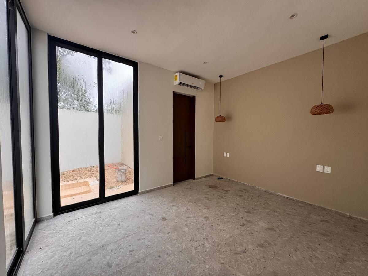 14 de 24: HABITACIÓN PRINCIPAL