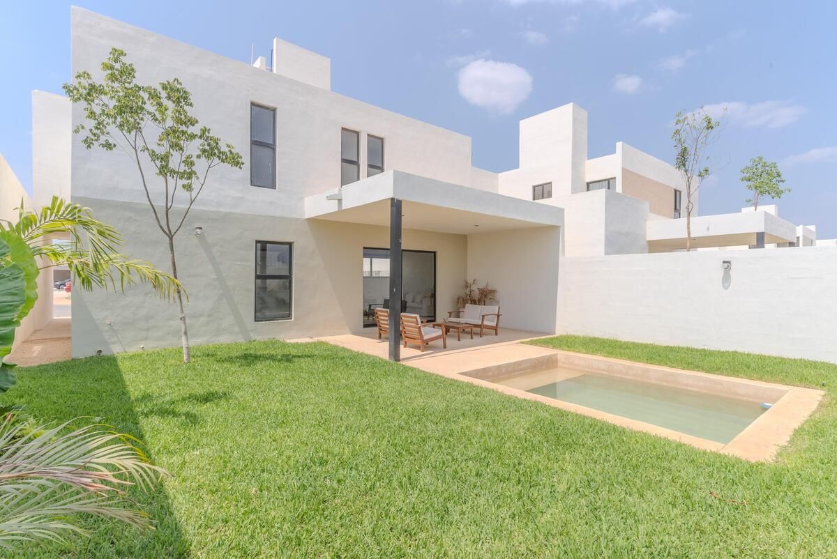 12 de 33: con adicional terraza y alberca pasto