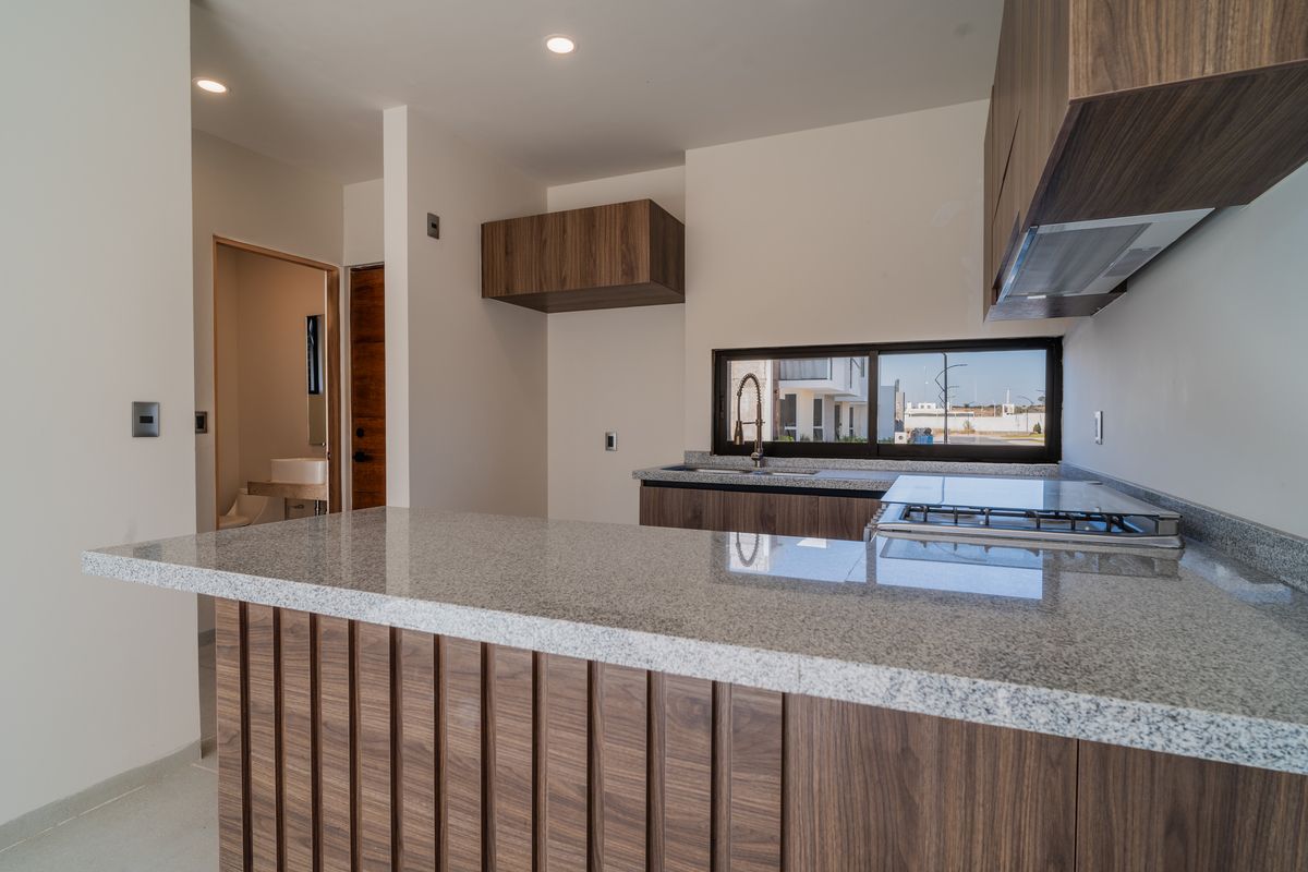 Venta de Casa con Roof en Corregidora, Querétaro