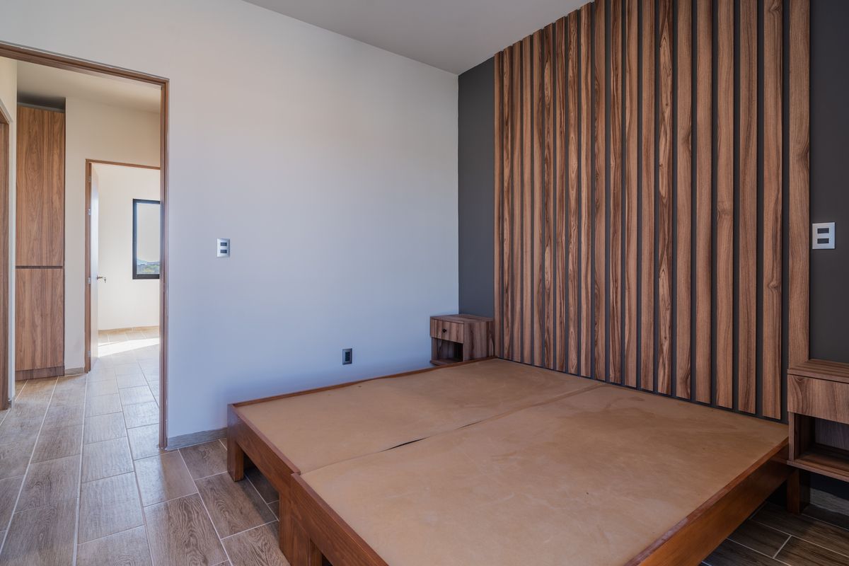 Venta de Casa con Roof en Corregidora, Querétaro