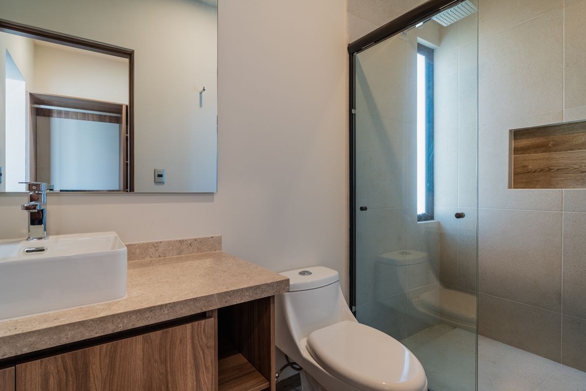 Venta de Casa con Roof en Corregidora, Querétaro