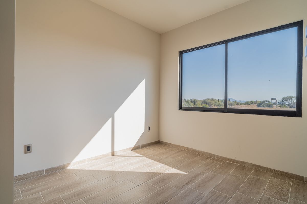 Venta de Casa con Roof en Corregidora, Querétaro
