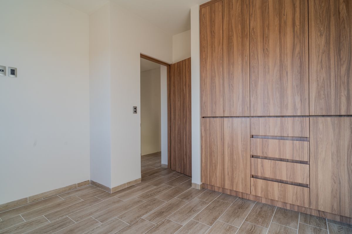 Venta de Casa con Roof en Corregidora, Querétaro